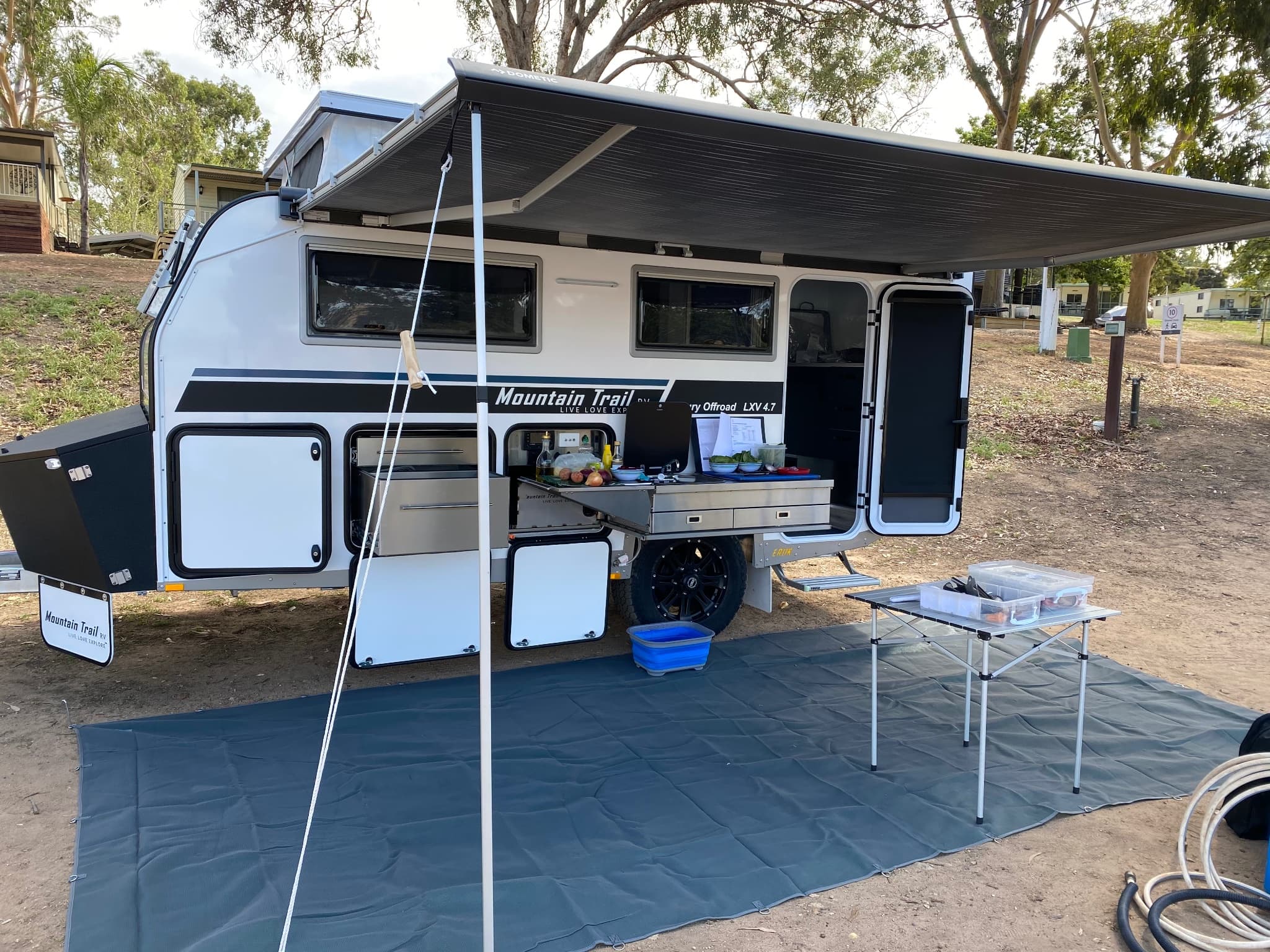 2020 Mountain Trail RV LXV 4.7 Pop Top