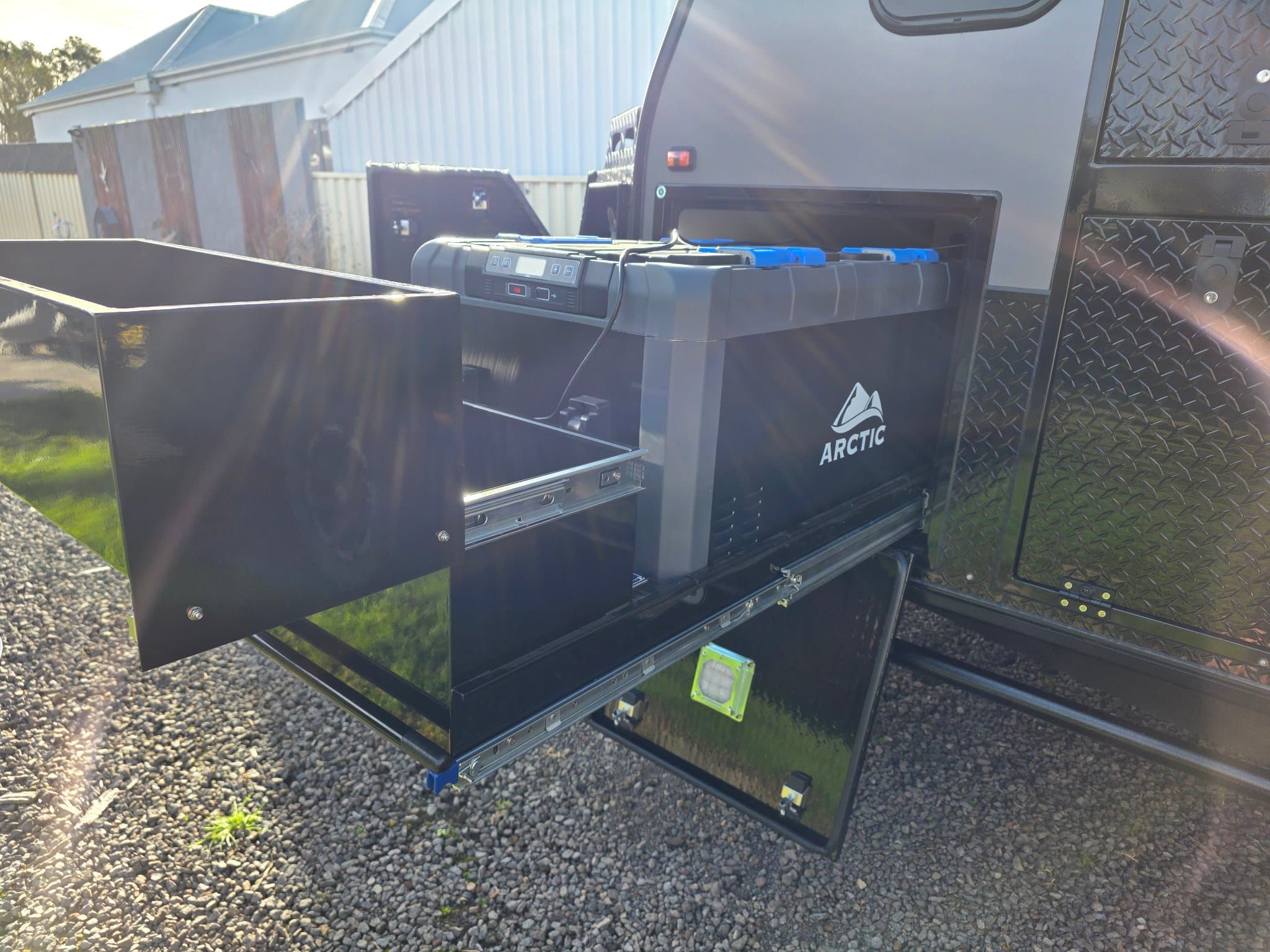 2025 Austrack Campers MADIGAN 15C Hybrid Offroad Camper — photo 3