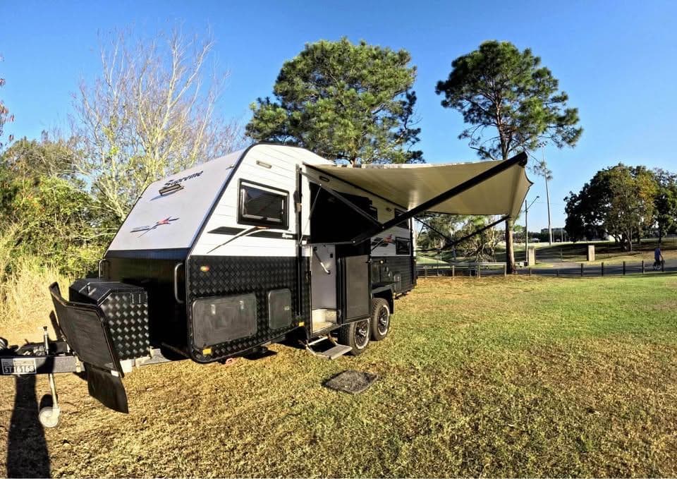 2022 Supreme Caravans Territory Off Road Family 1960 — photo 2
