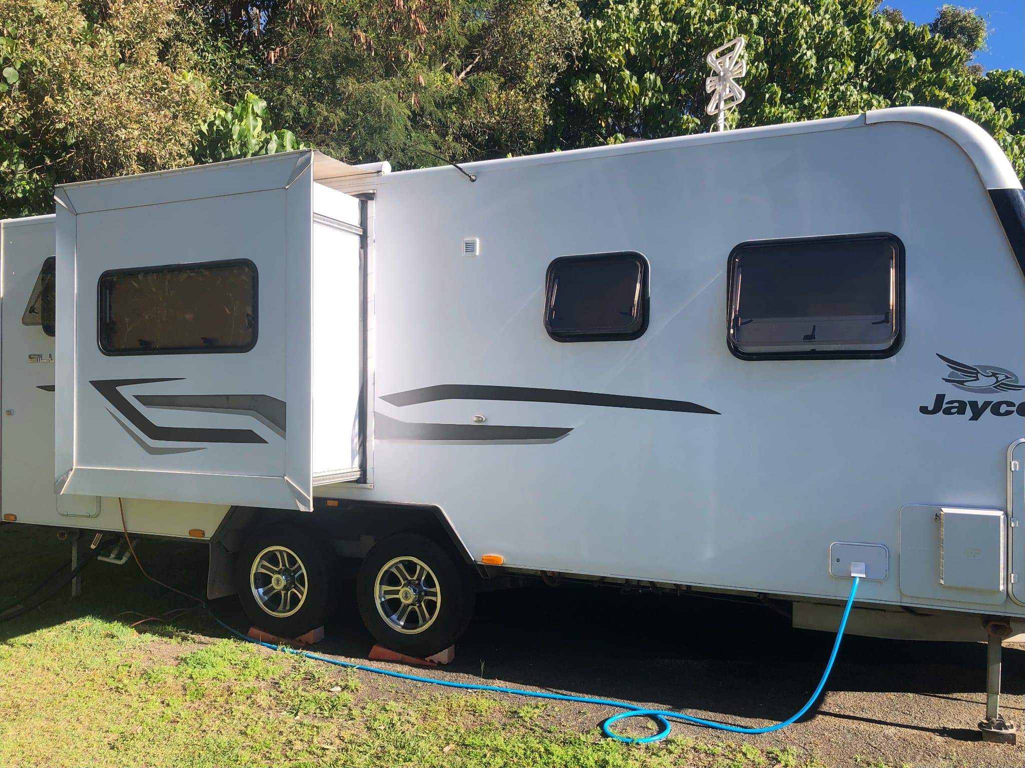 2015 Jayco Silverline 21.65-3 Touring — photo 2