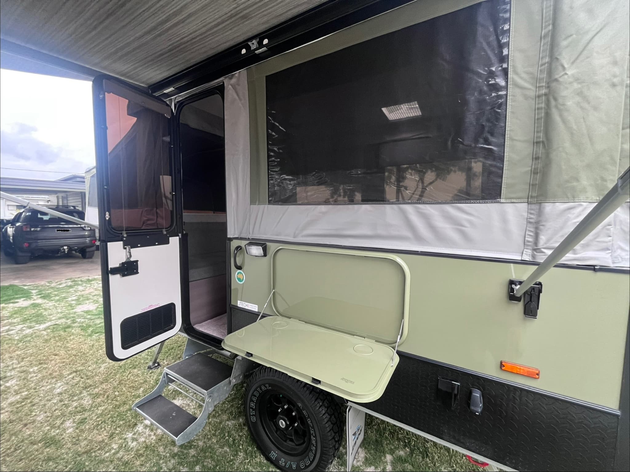 2024 Jayco Lark outback — photo 2