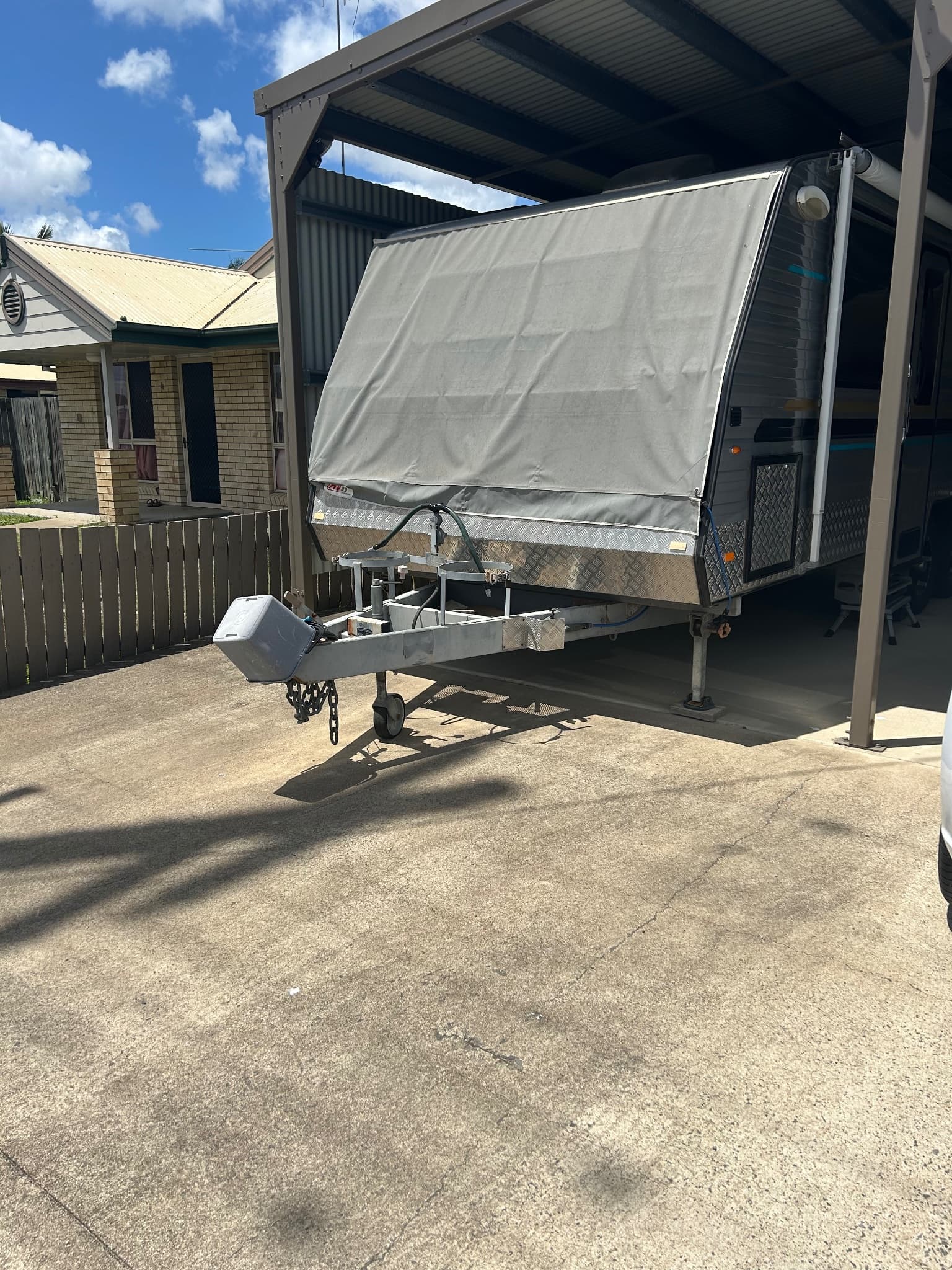 2014 Leader Caravans Gold LE Family 21ft 6