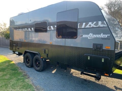 2022 Essential Caravans Outlander Off Road V5-2 20'6"