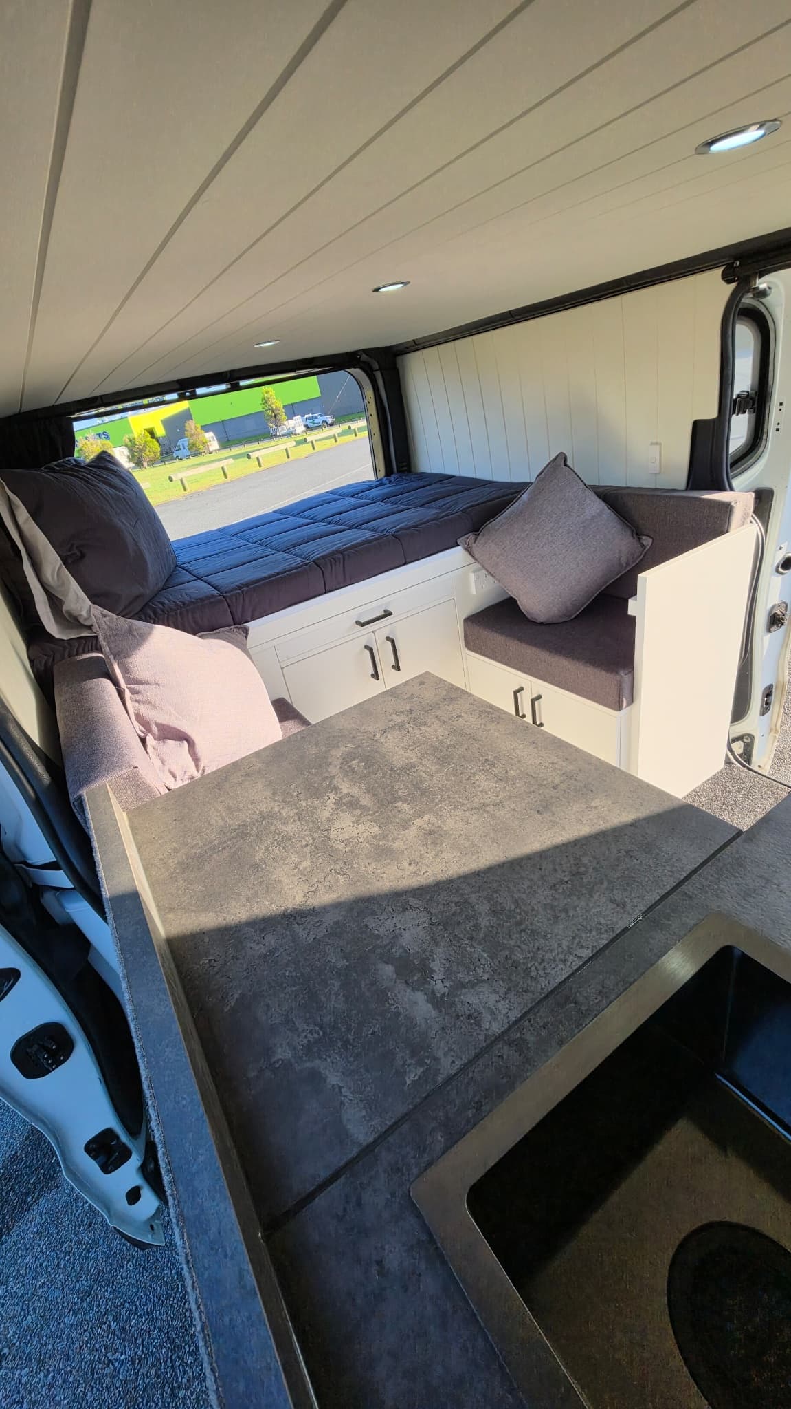 2017 Renault Traffic — photo 3