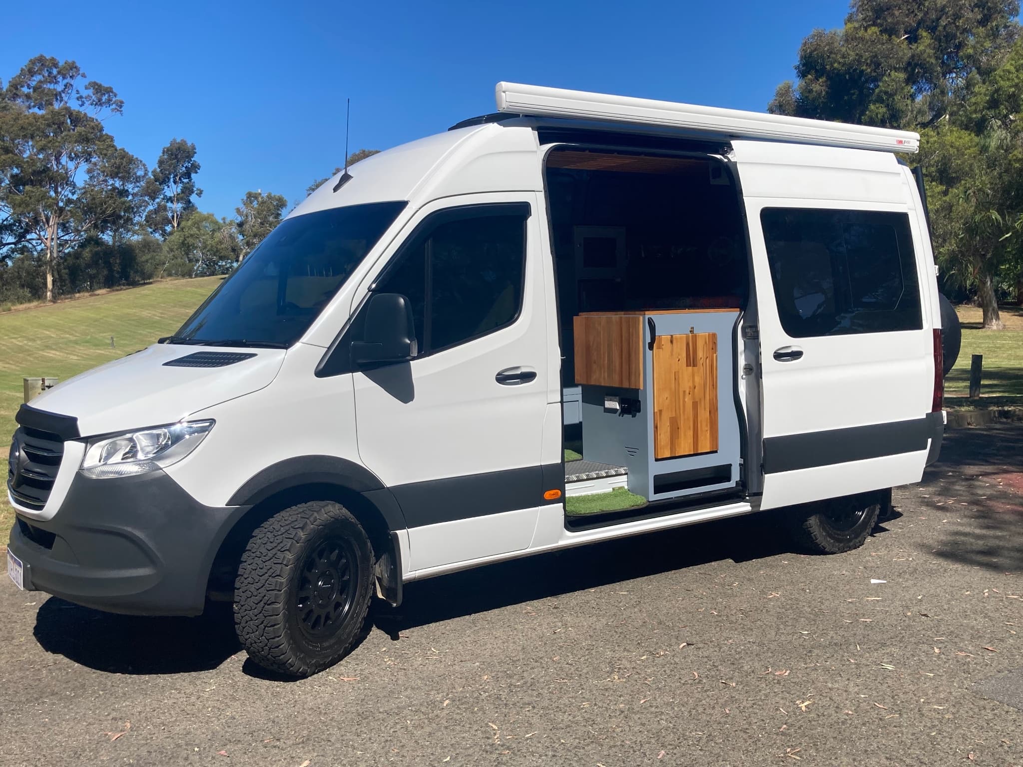 2023 Mercedes-Benz Sprinter 417CDI VS30