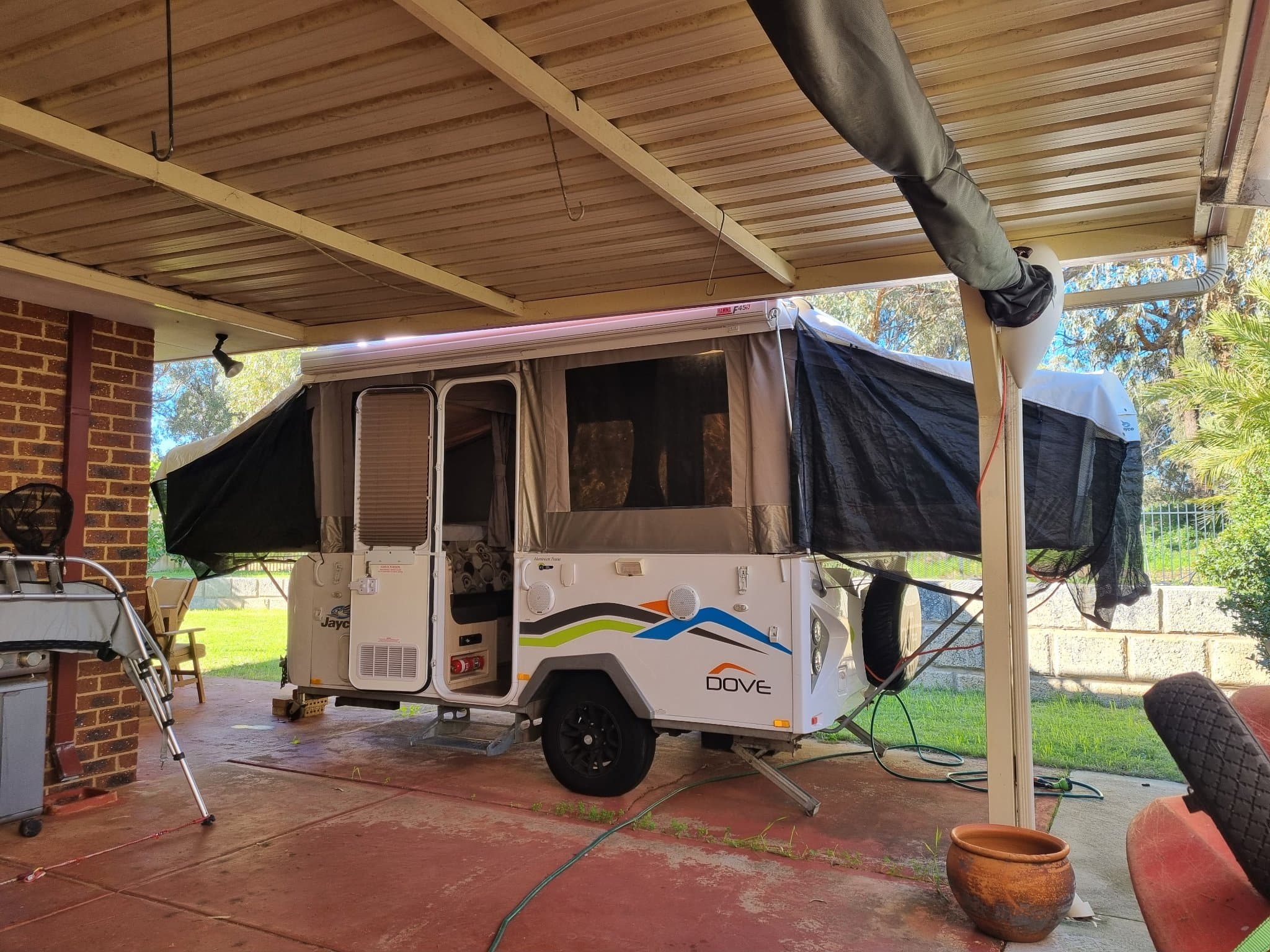 2017 Jayco Dove — photo 2