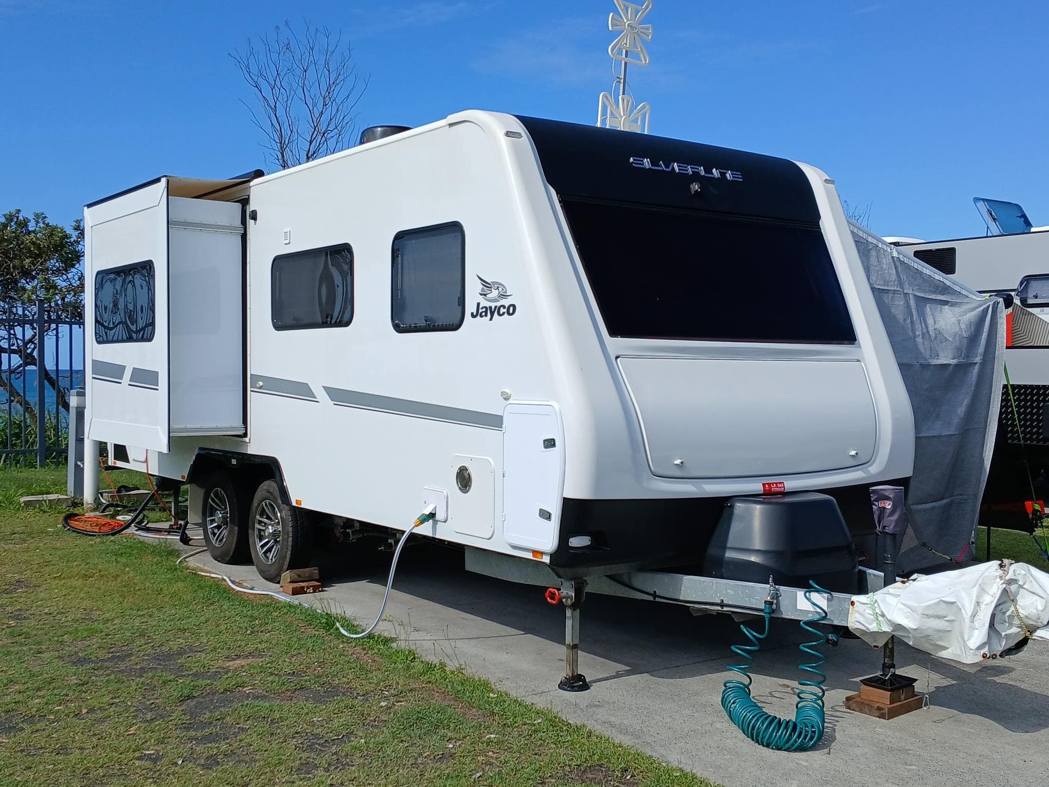 2021 Jayco Silverline 21.65-3 Touring