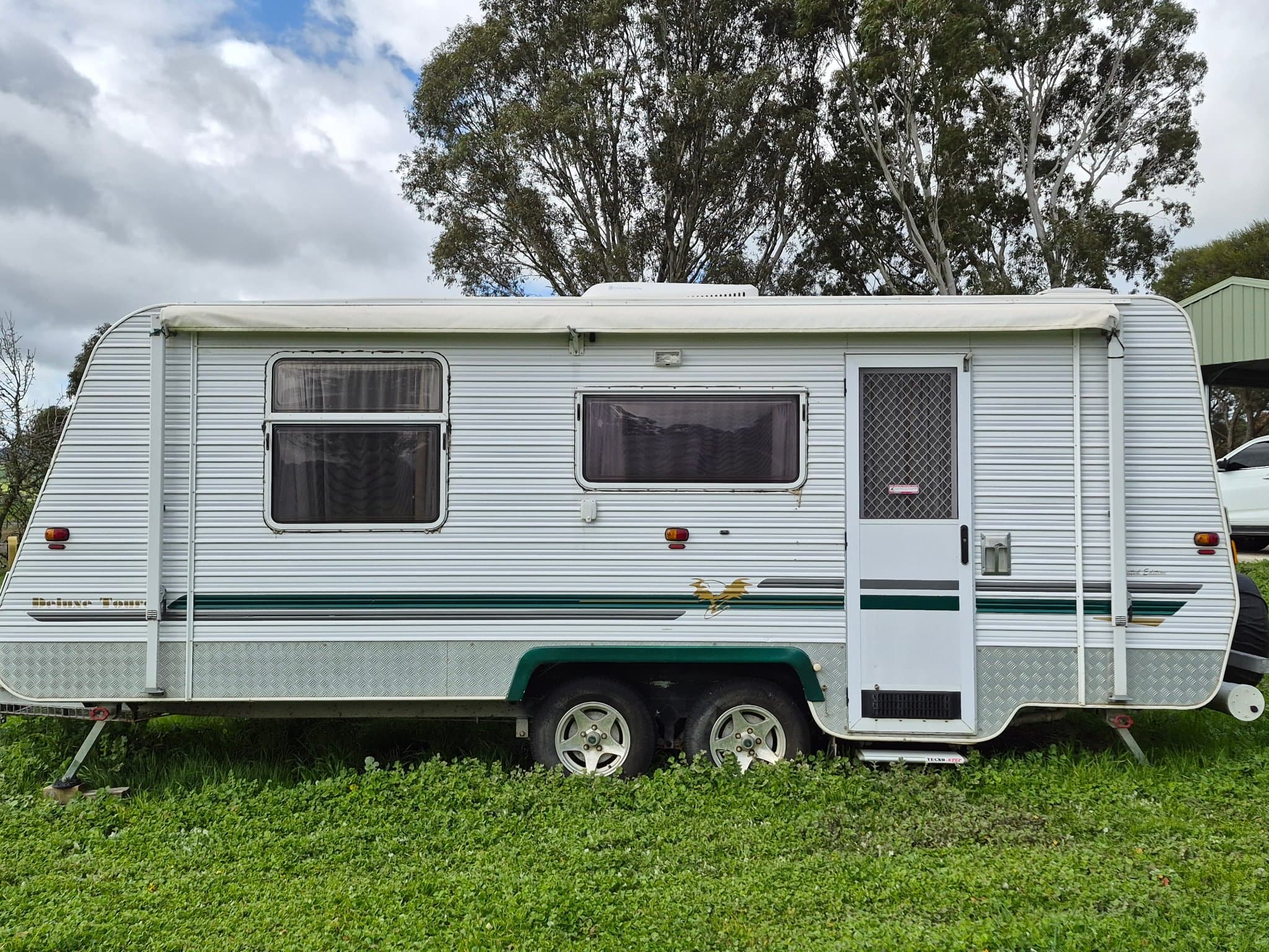 2008 Golden Eagle Caravans Deluxe Tourer — photo 2