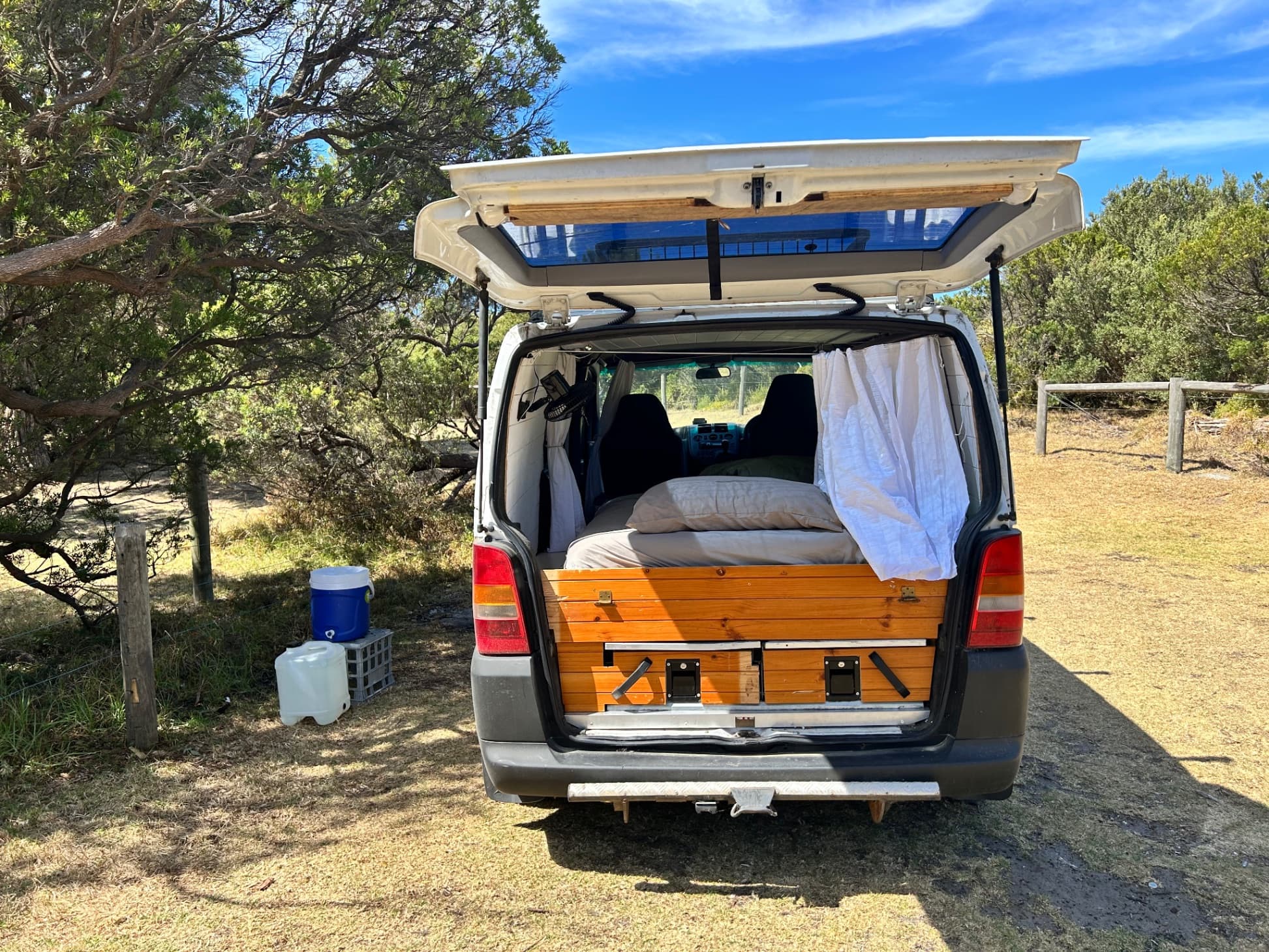 2001 Mercedes-Benz Vito — photo 2
